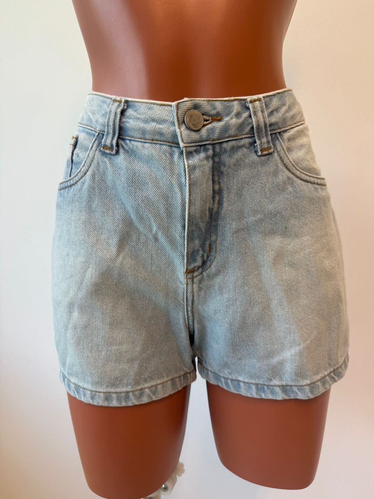 SHORT CANTÃO JEANS