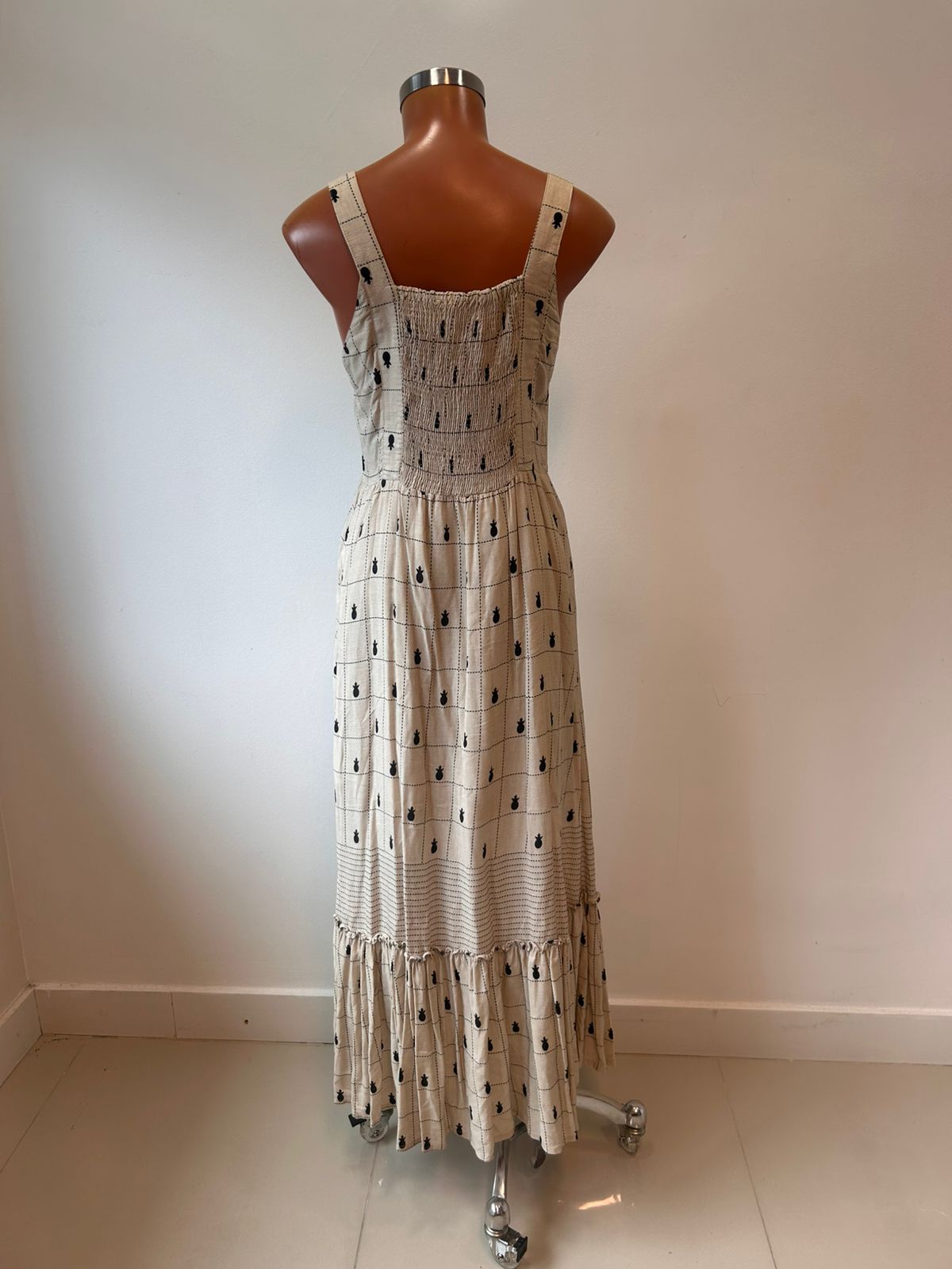 VESTIDO PEEPOU