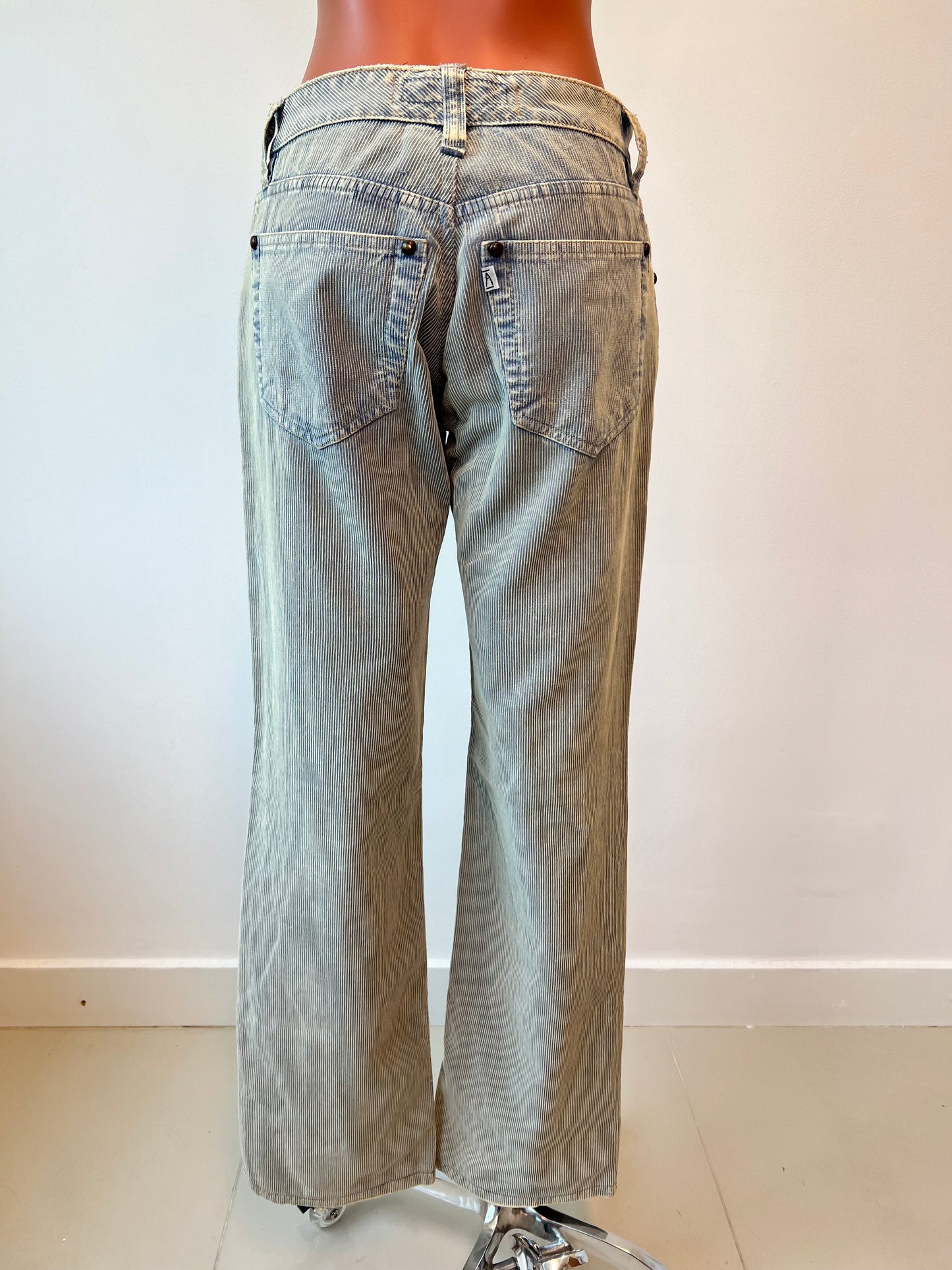 CALÇA ANIMALE