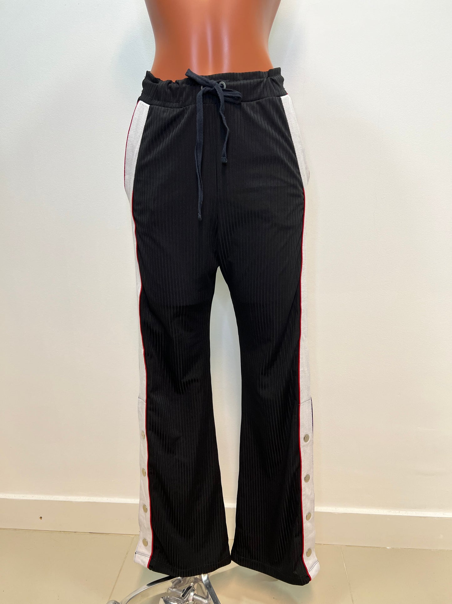 CALÇA JOHN JOHN