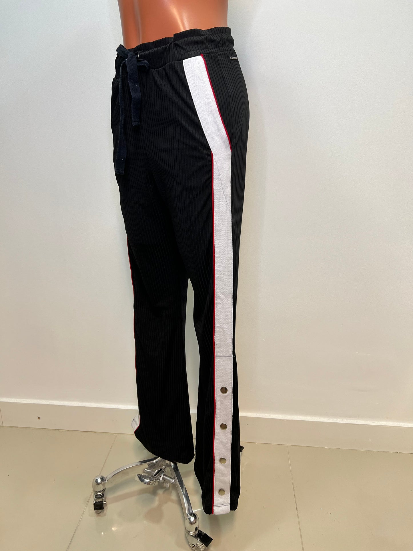 CALÇA JOHN JOHN