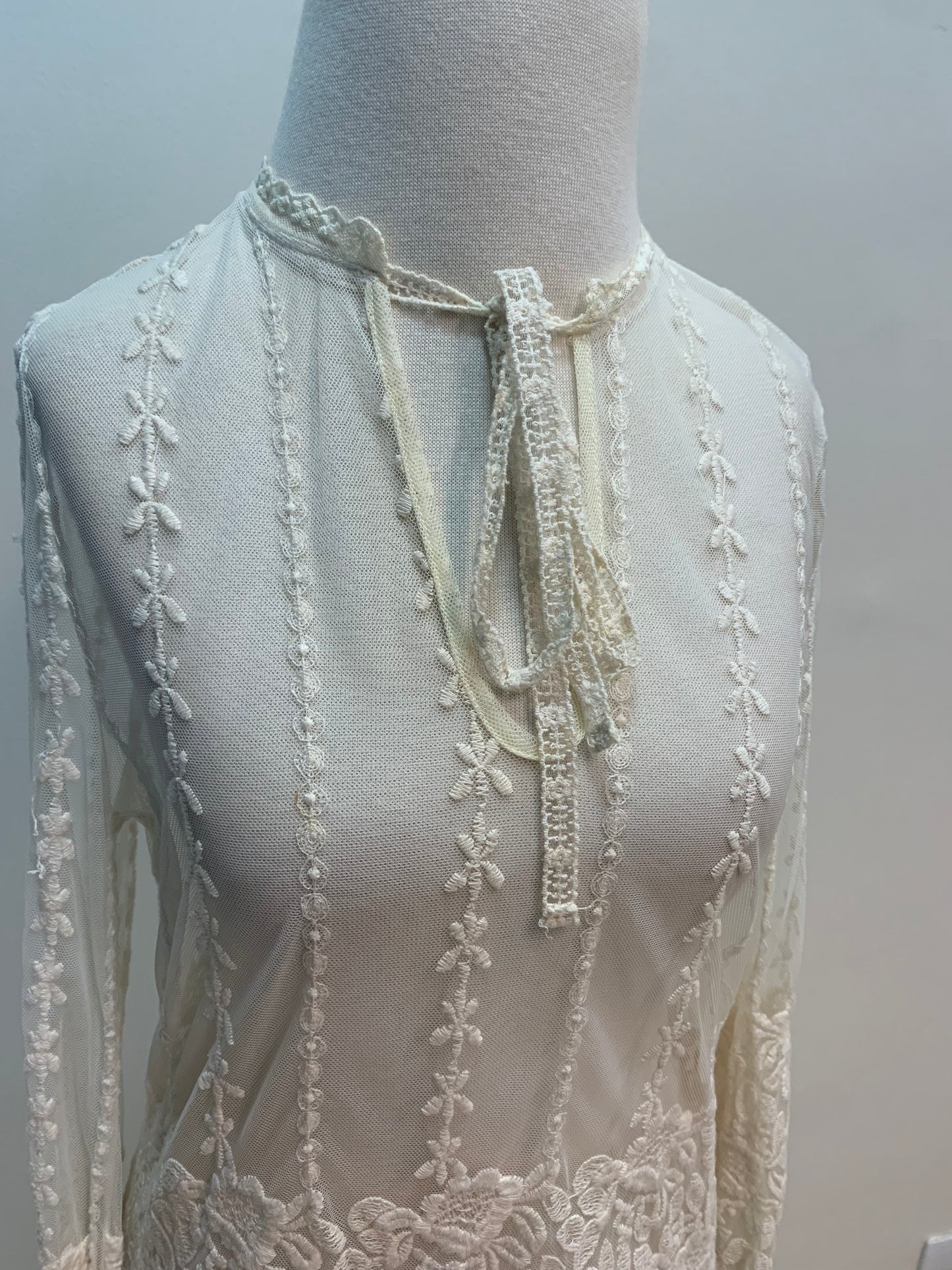 BLUSA SACADA