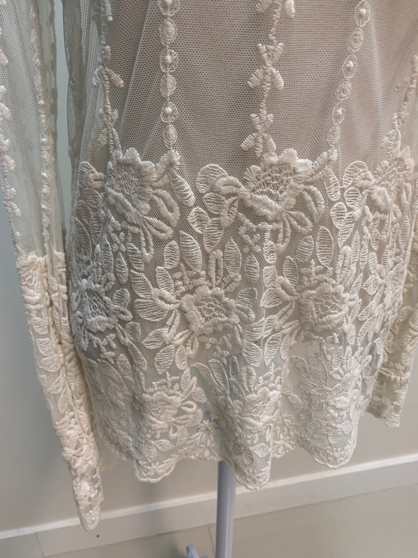 BLUSA SACADA