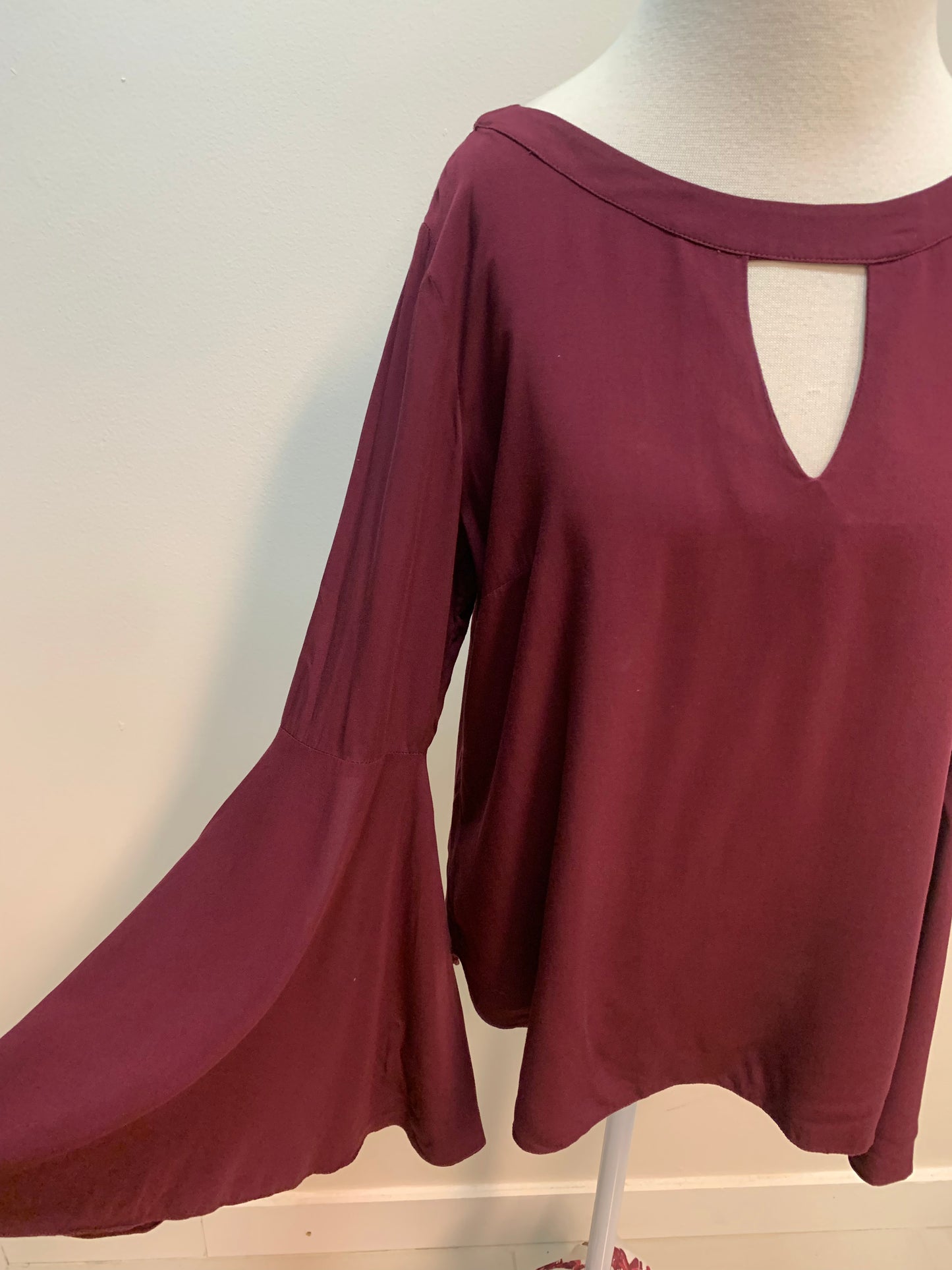 BLUSA SACADA