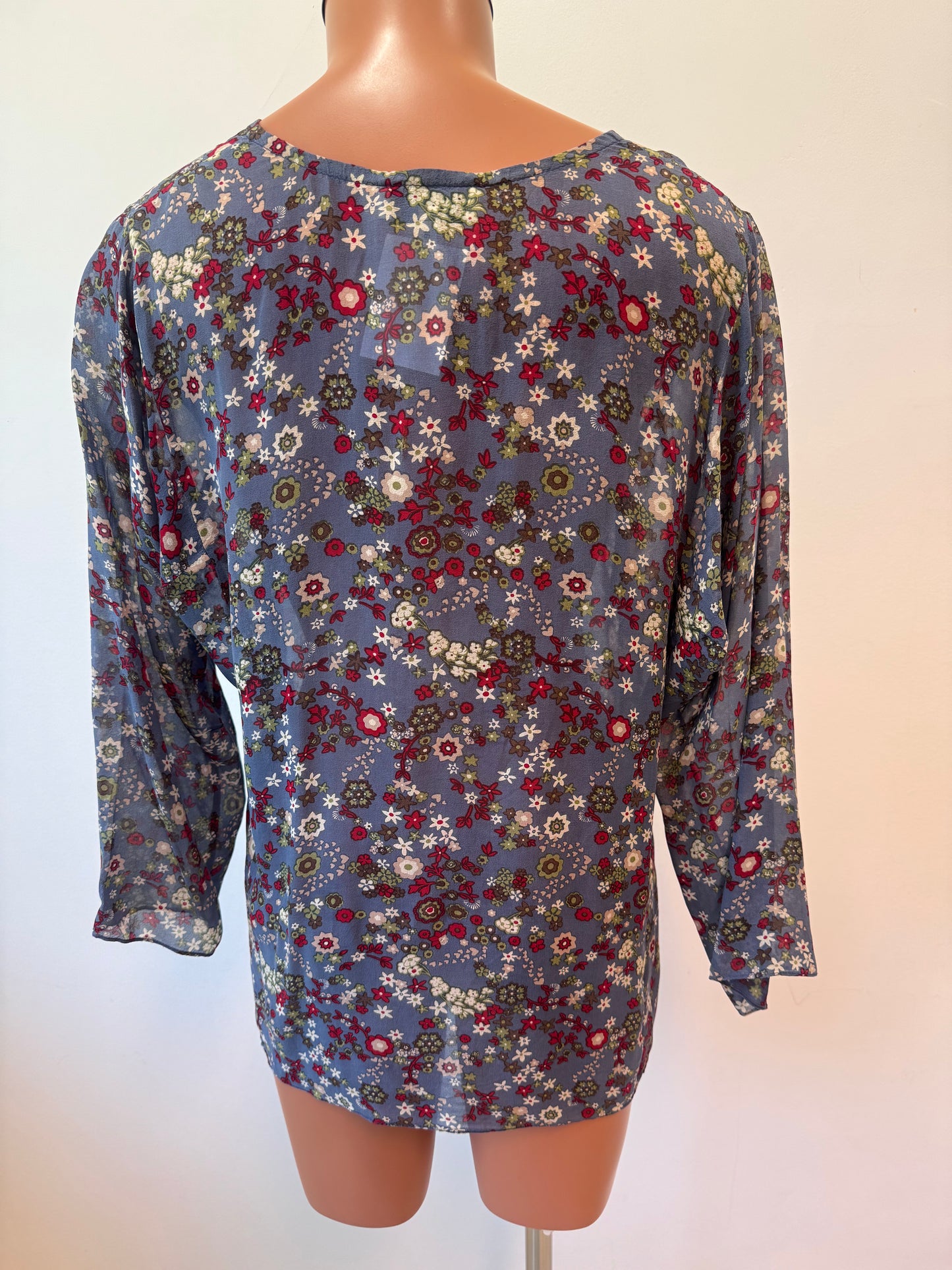 BLUSA K&T
