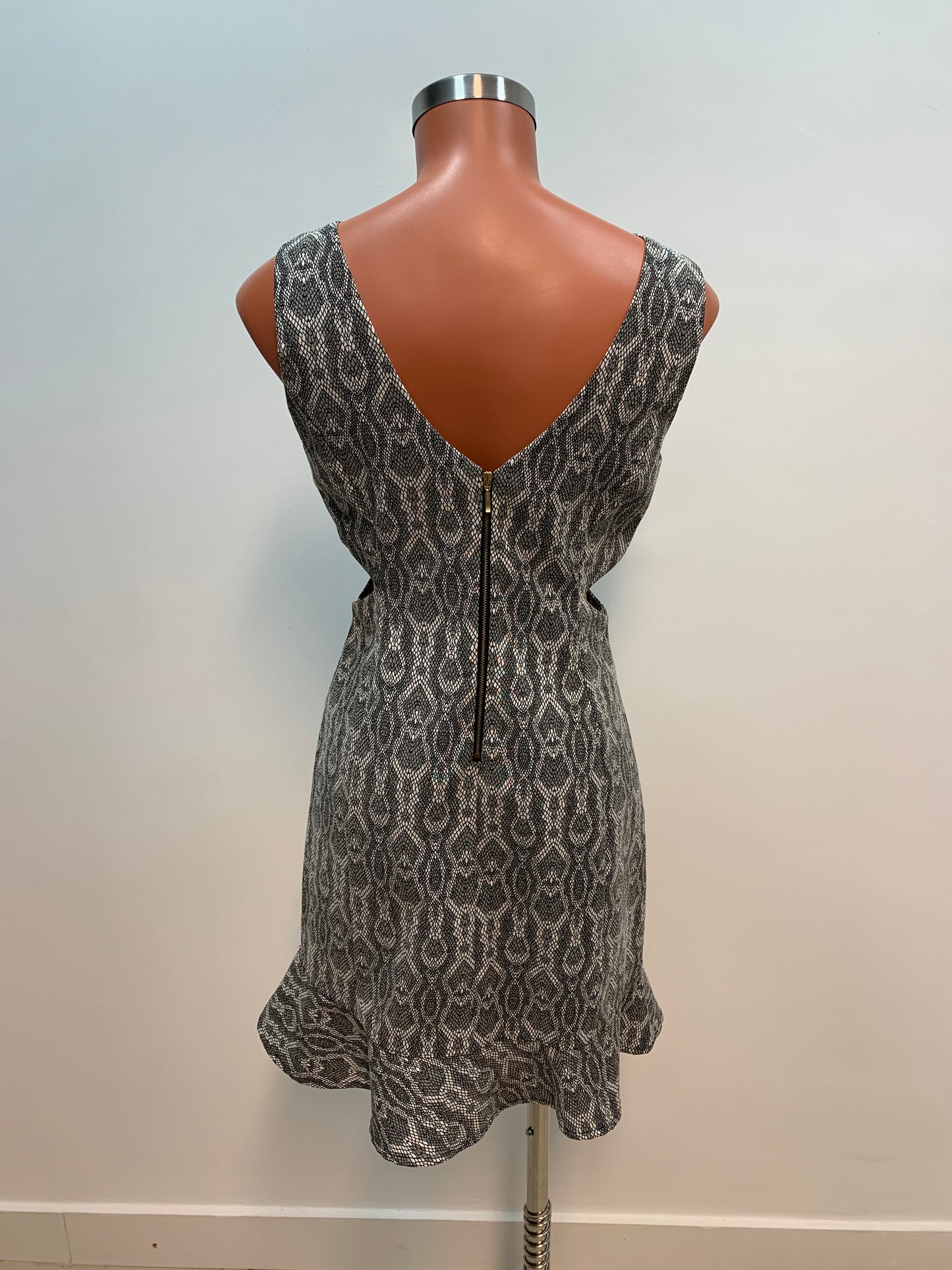 VESTIDO PATHISA