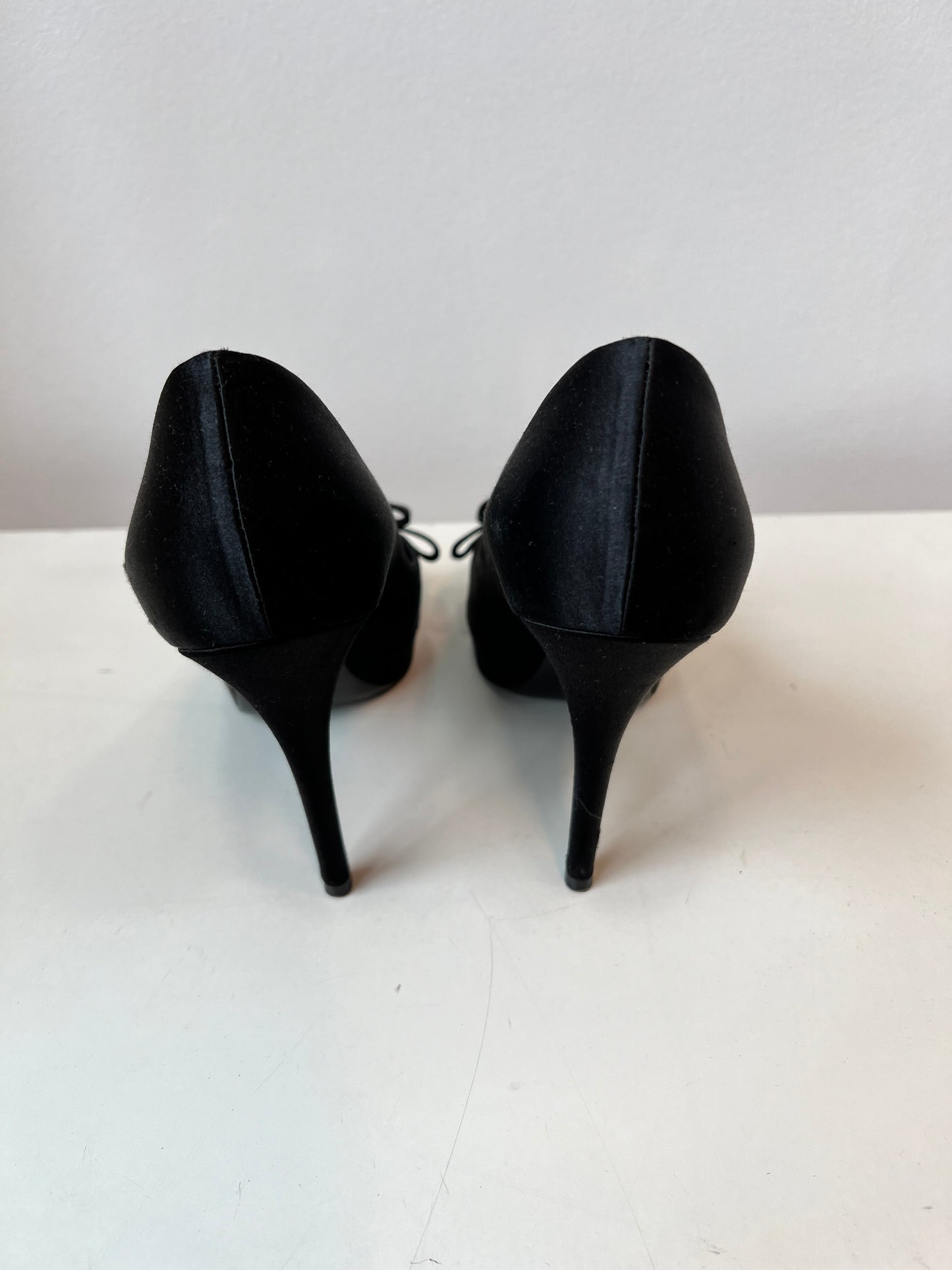 SCARPIN LOUIS VUITTON PEEP TOE
