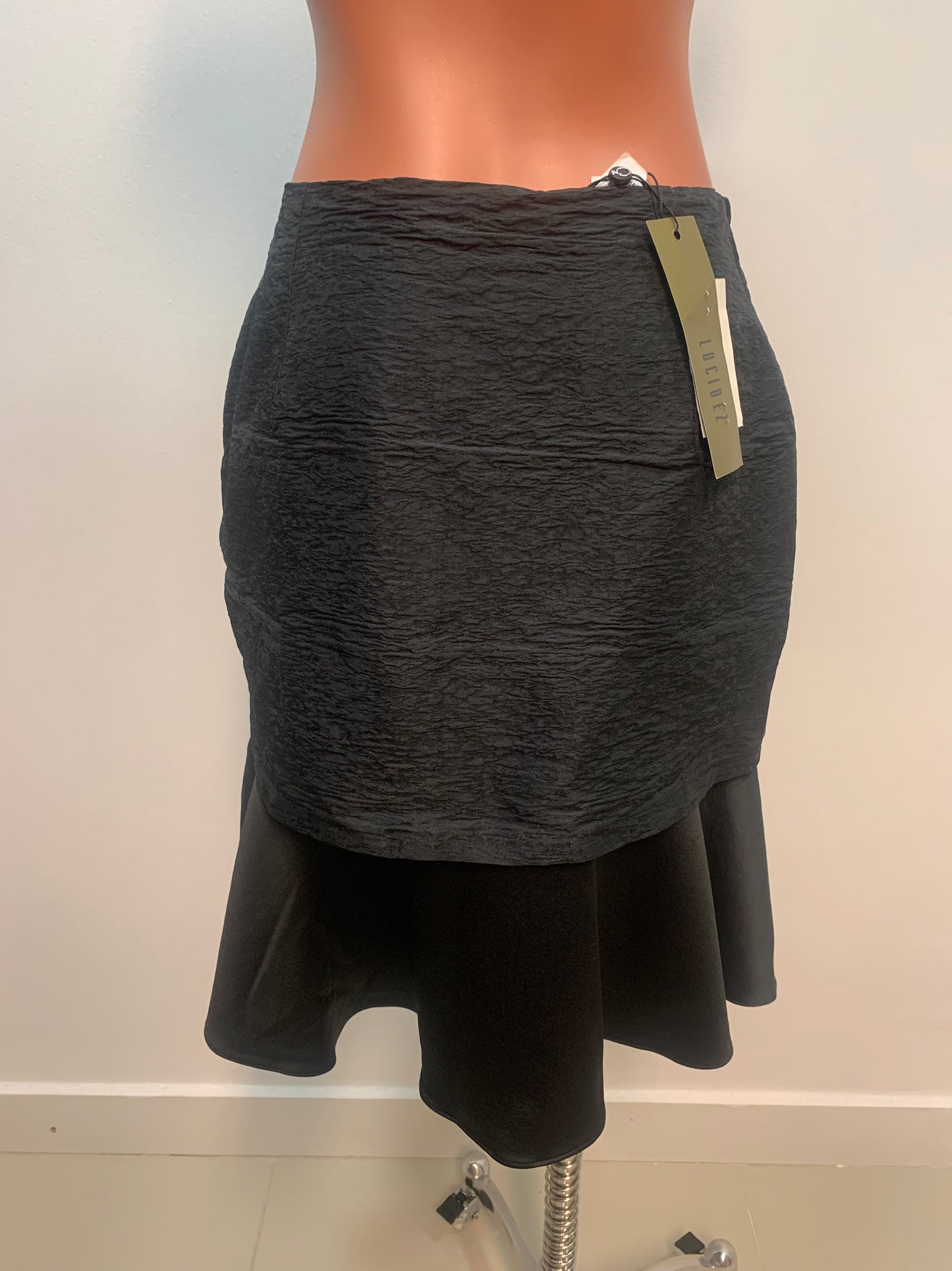 SAIA LUCIDEZ NOVA COM ETIQUETA