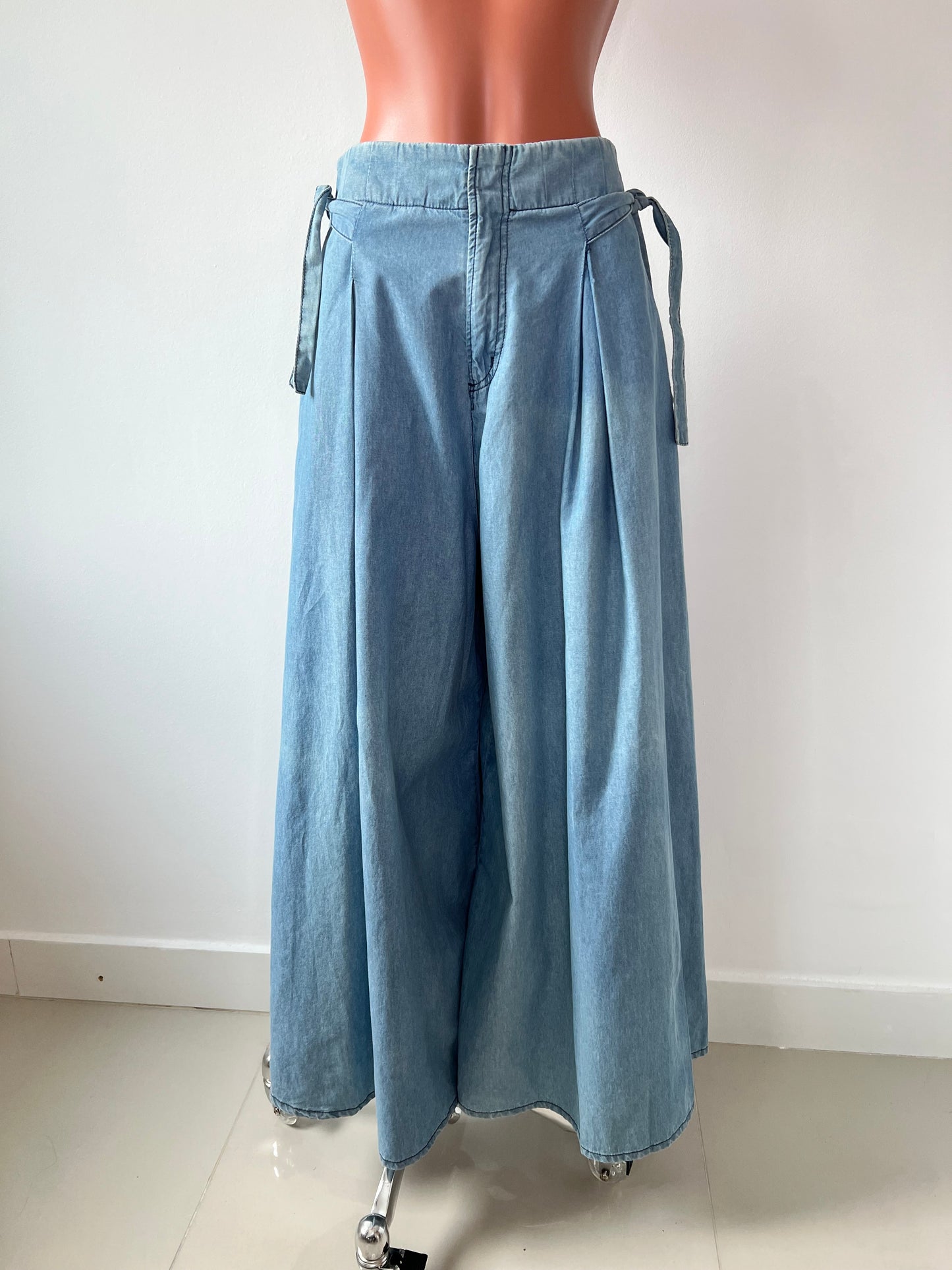 CALÇA LE LIS BLANC