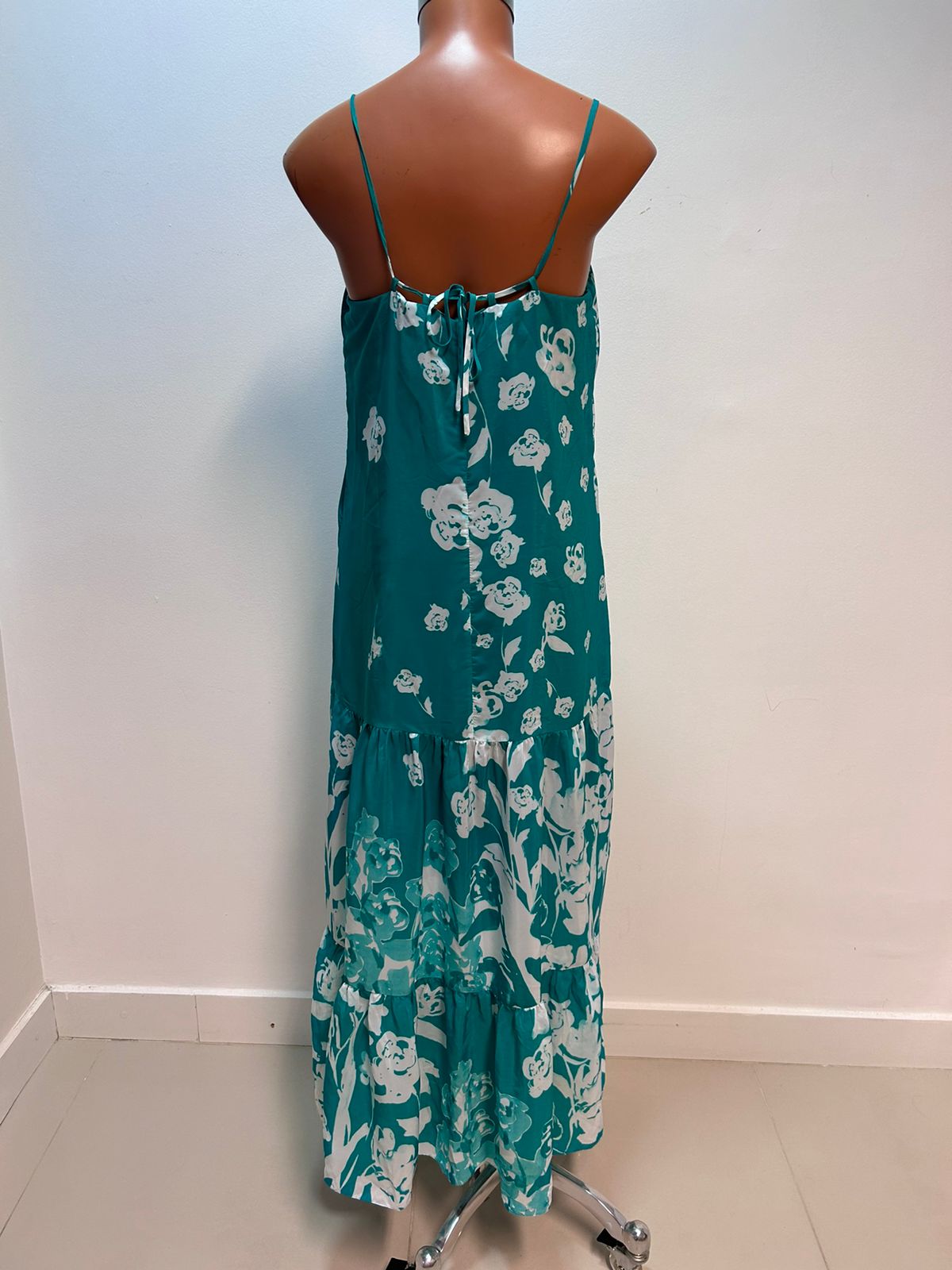 VESTIDO SACADA