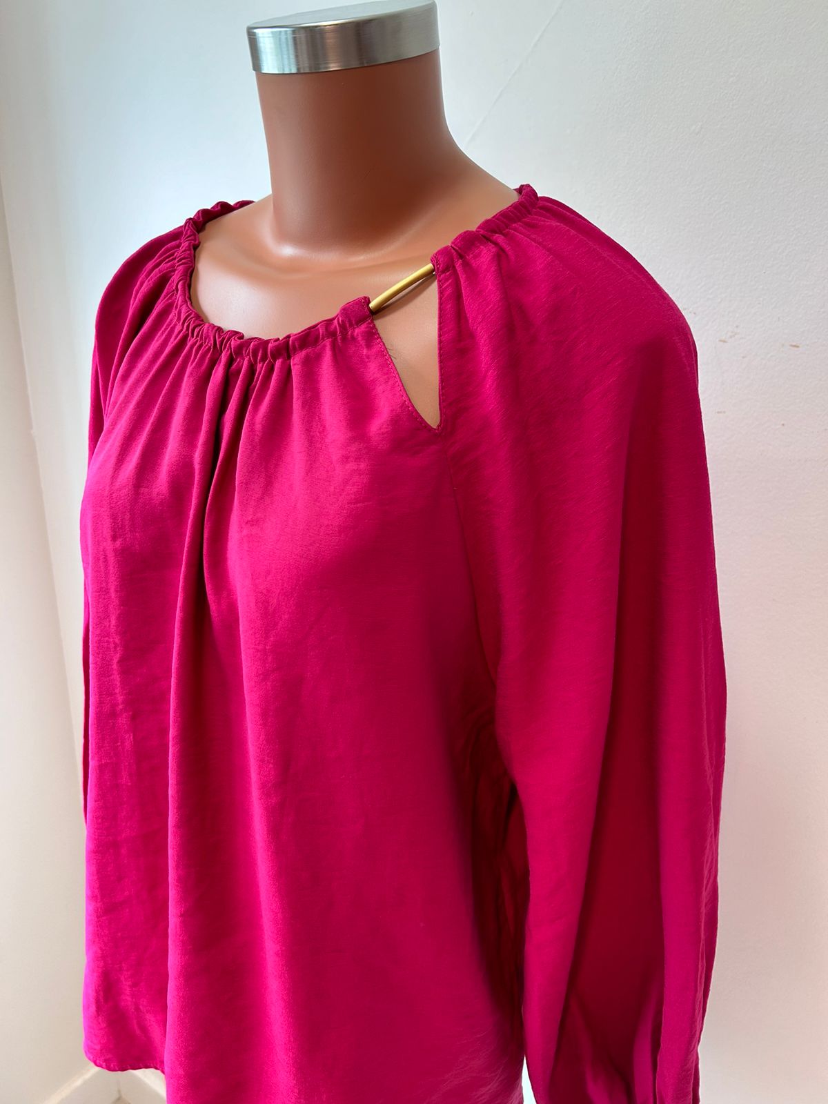 BLUSA SACADA