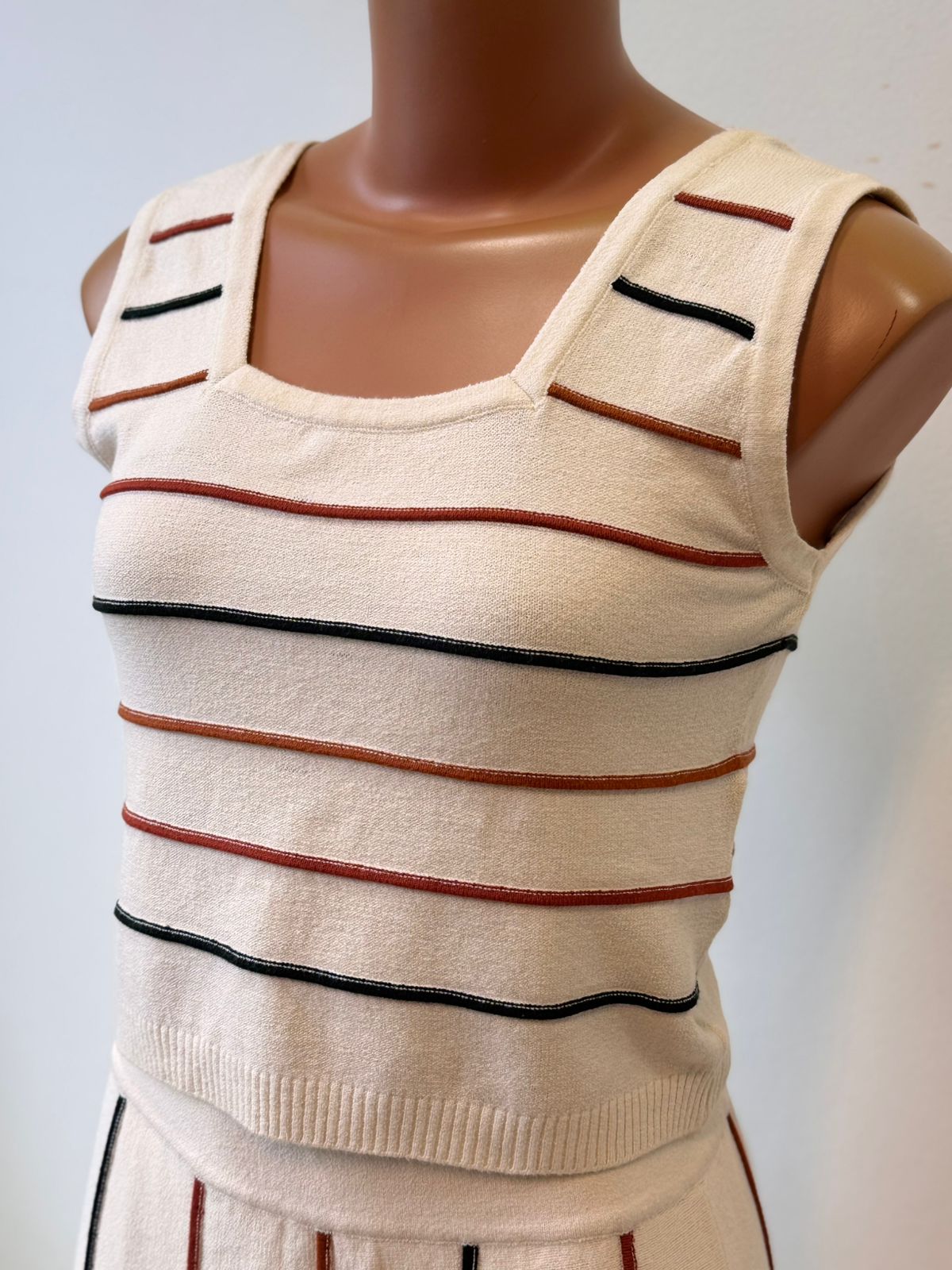 CONJUNTO MARIA FILÓ SAIA E BLUSA