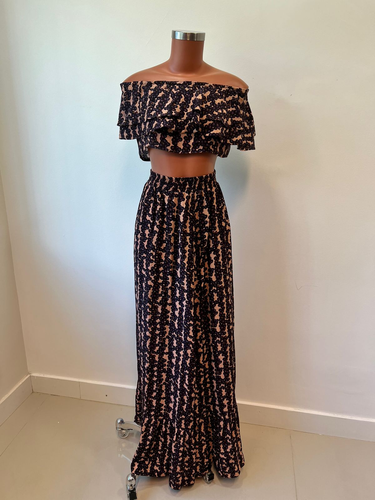 CONJUNTO ADRIANA DEGREAS