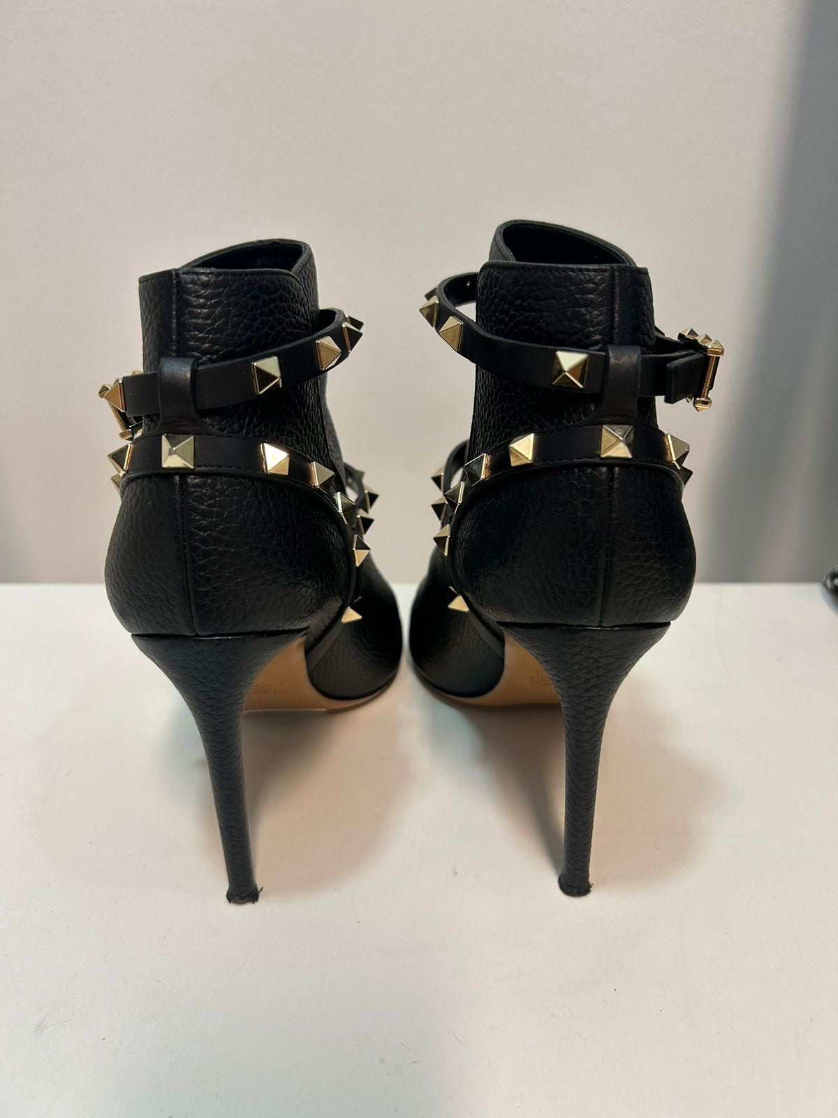 BOTA VALENTINO ROCKSTUD
