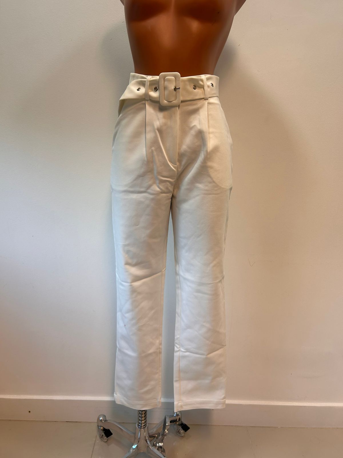 CALÇA AMARO