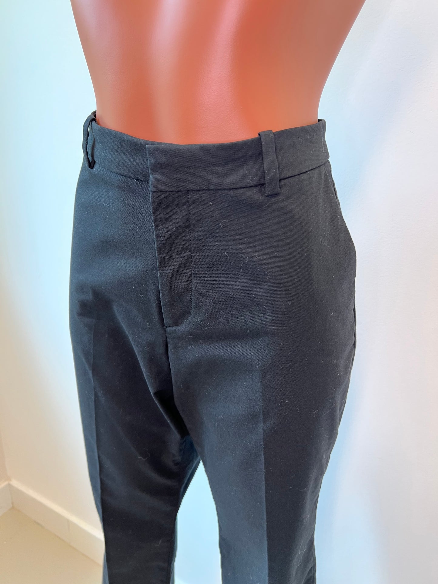 CALÇA UNIQLO