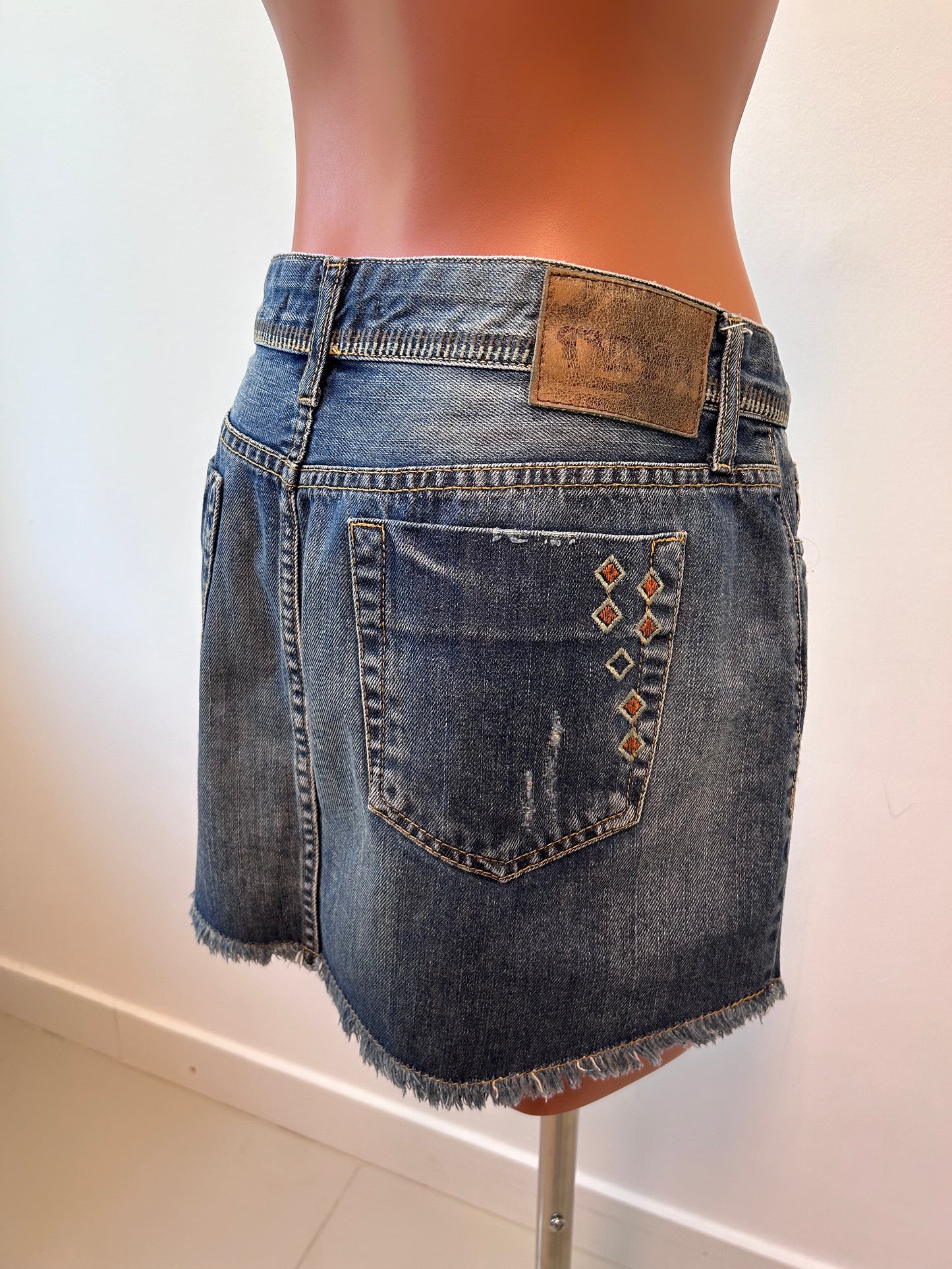 SAIA CANTÃO JEANS