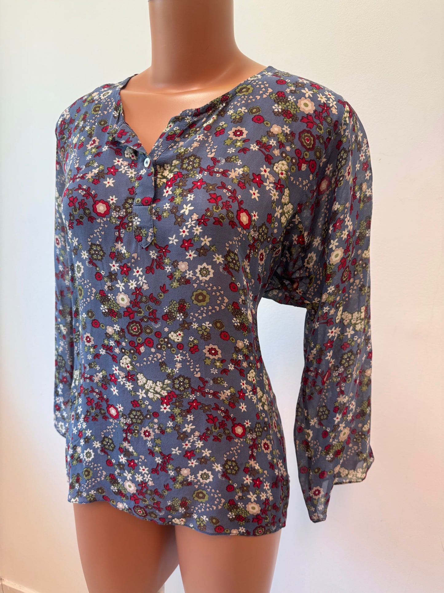 BLUSA K&T