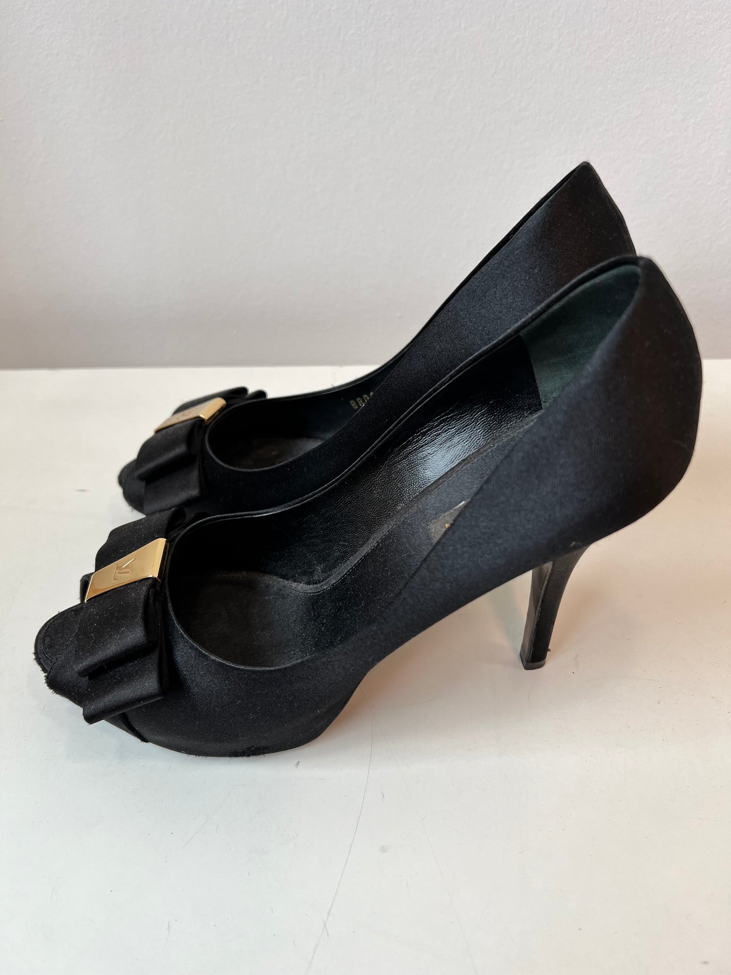 SCARPIN LOUIS VUITTON PEEP TOE