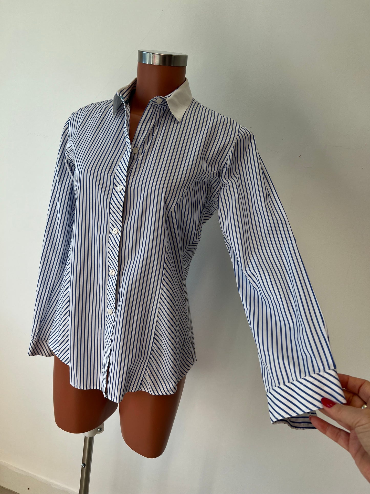 BLUSA ESSENCIAL