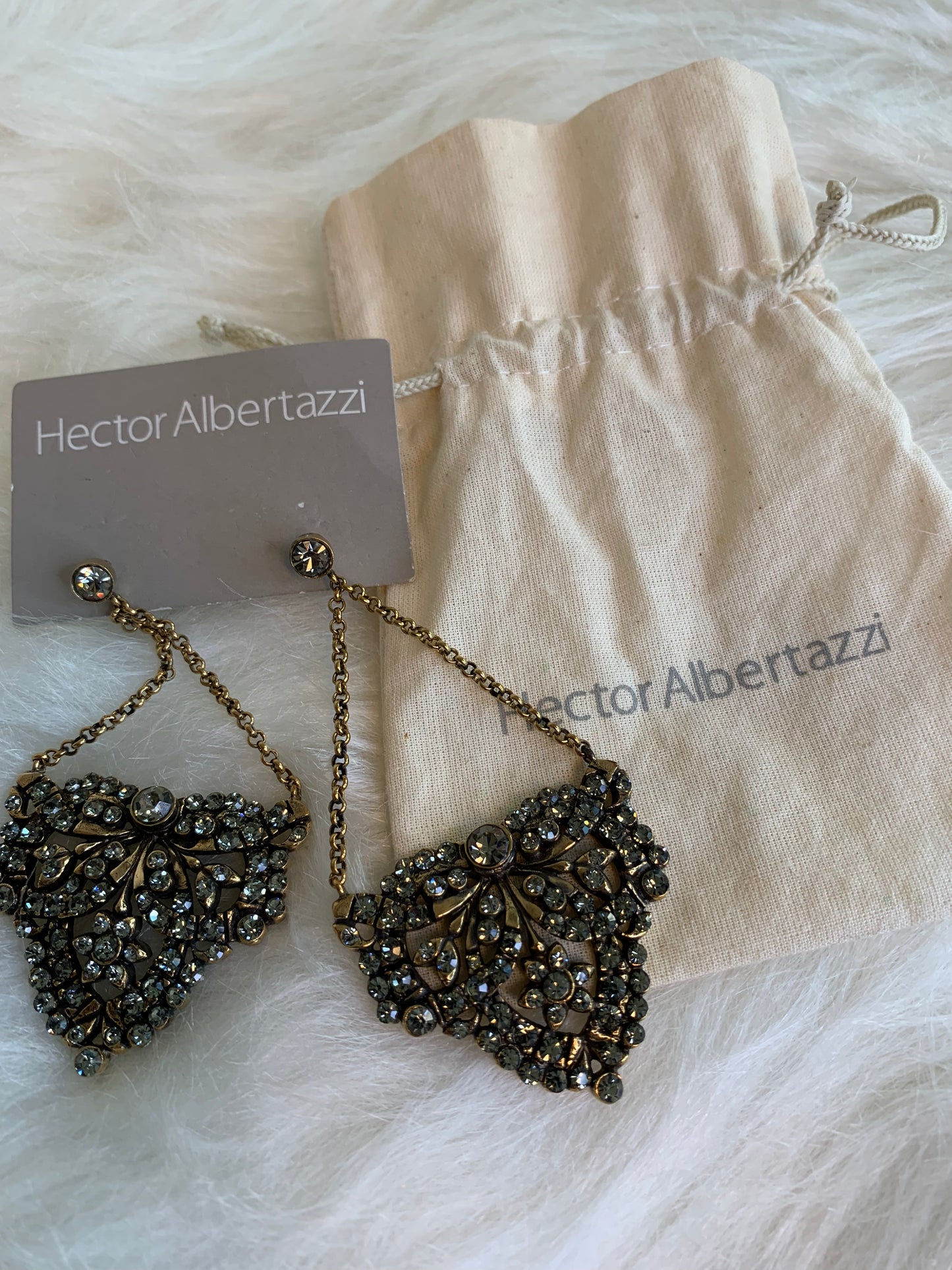 BRINCO HECTOR ALBERTAZZI