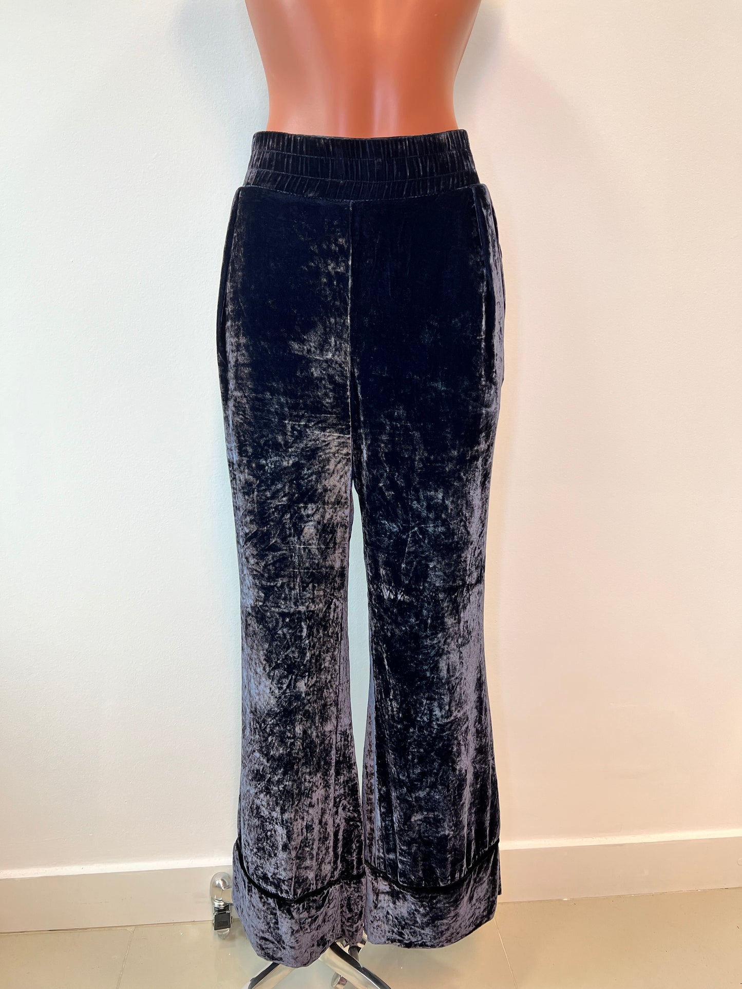 CALÇA LE LIS BLANC