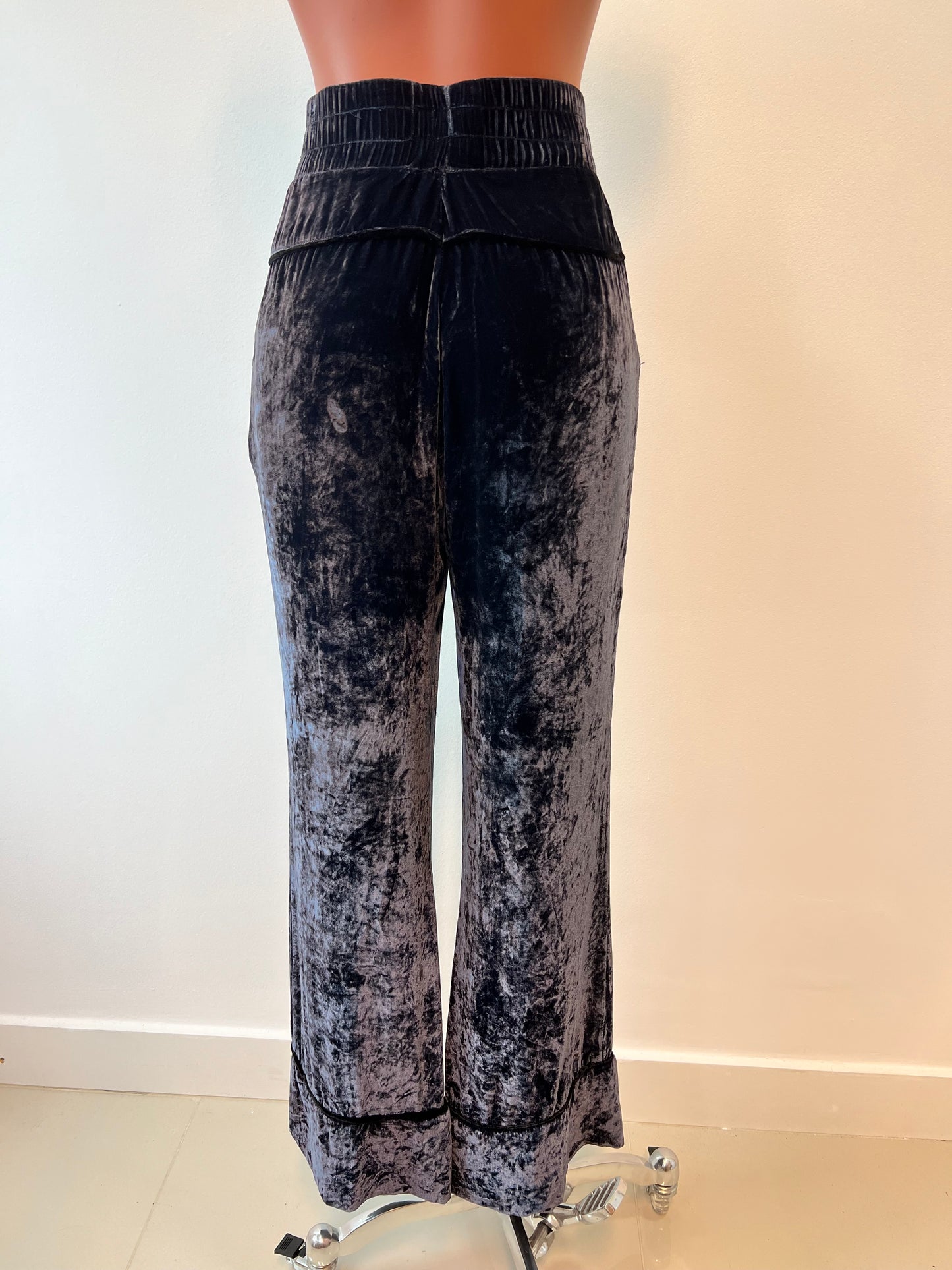 CALÇA LE LIS BLANC