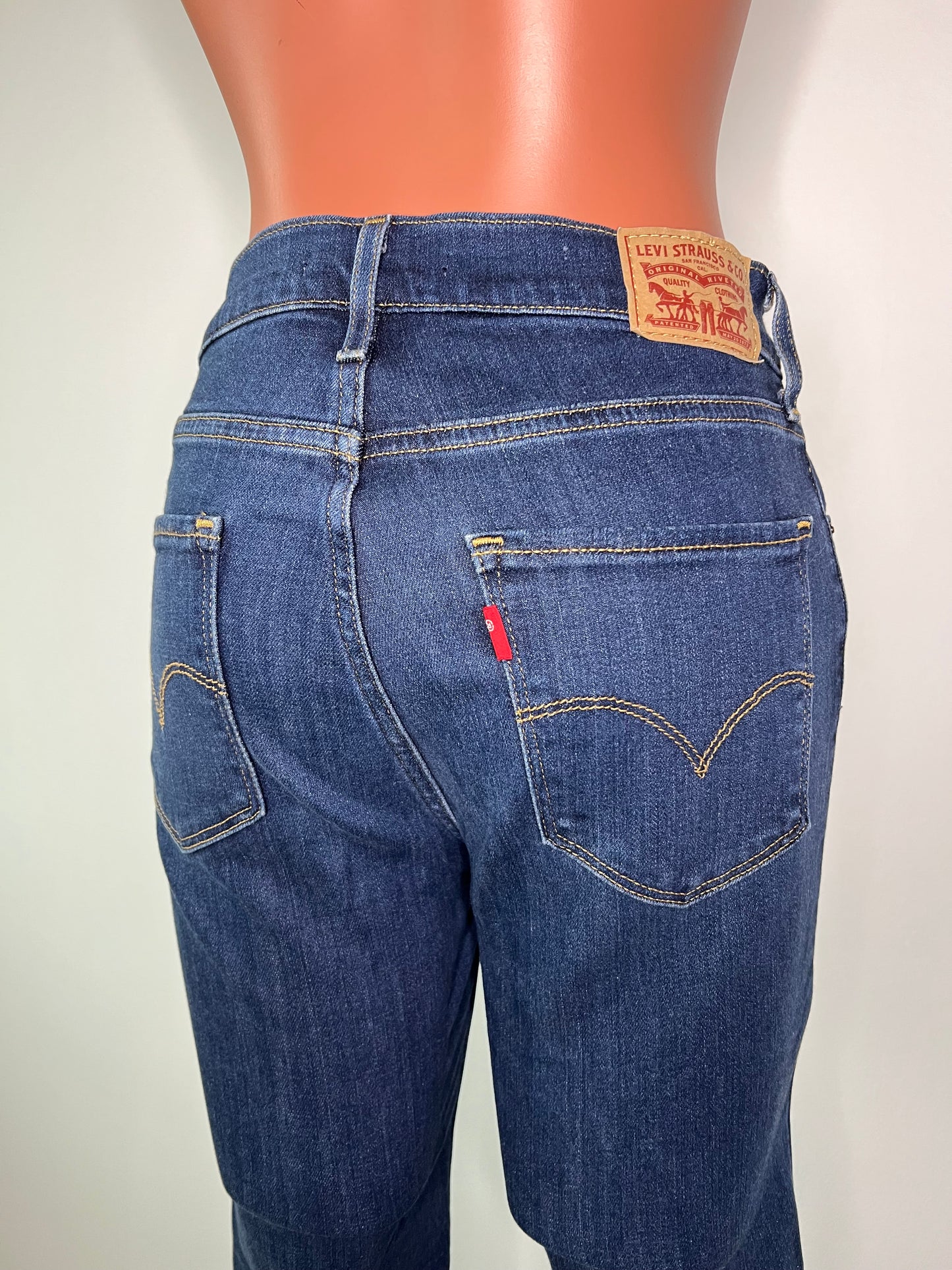 CALÇA LEVIS