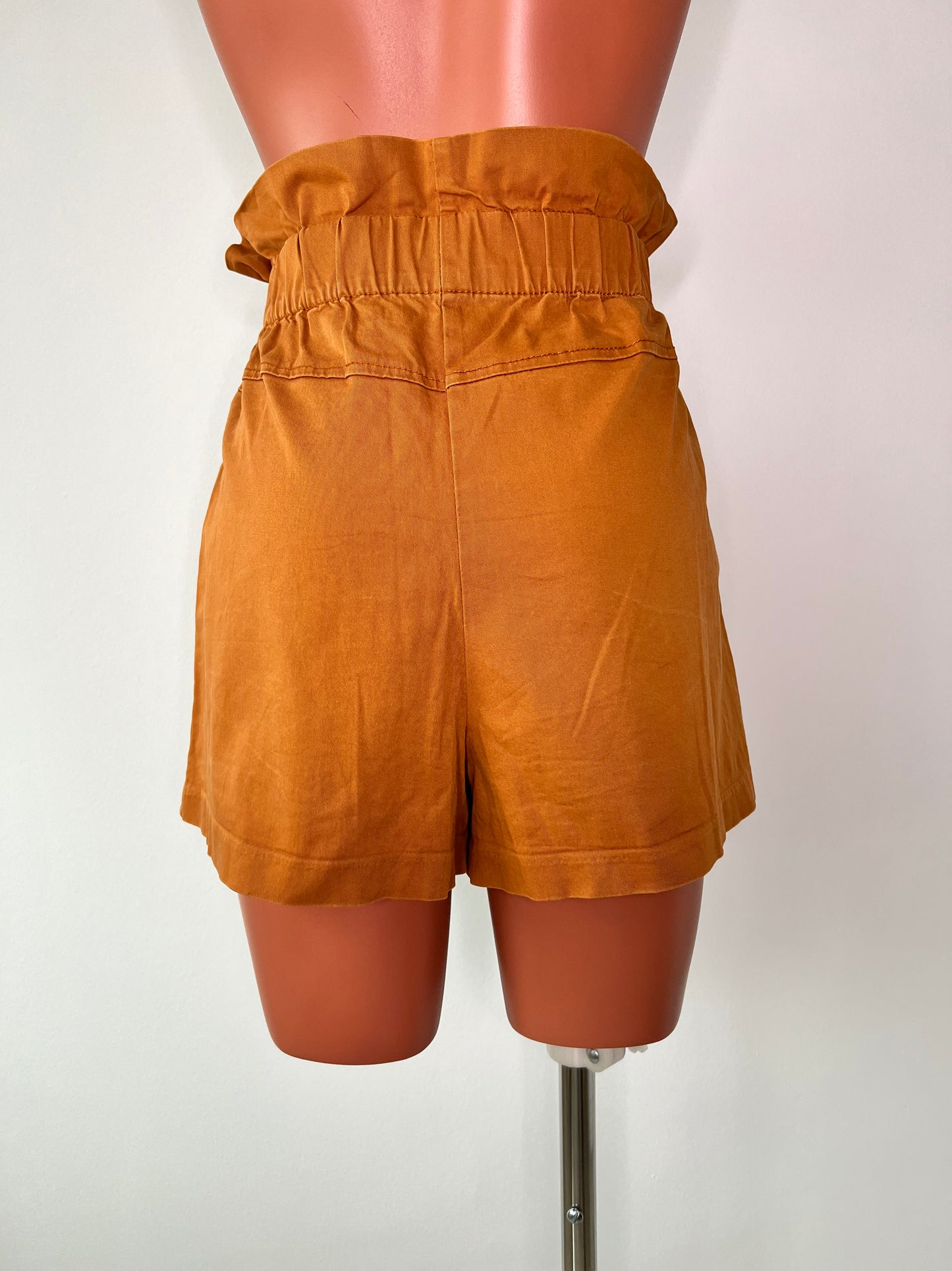 SHORT ZARA