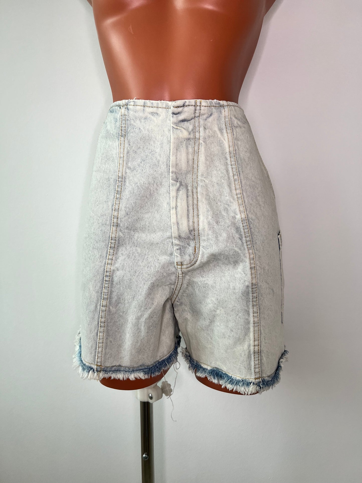 SHORT ATELIER LE LIS