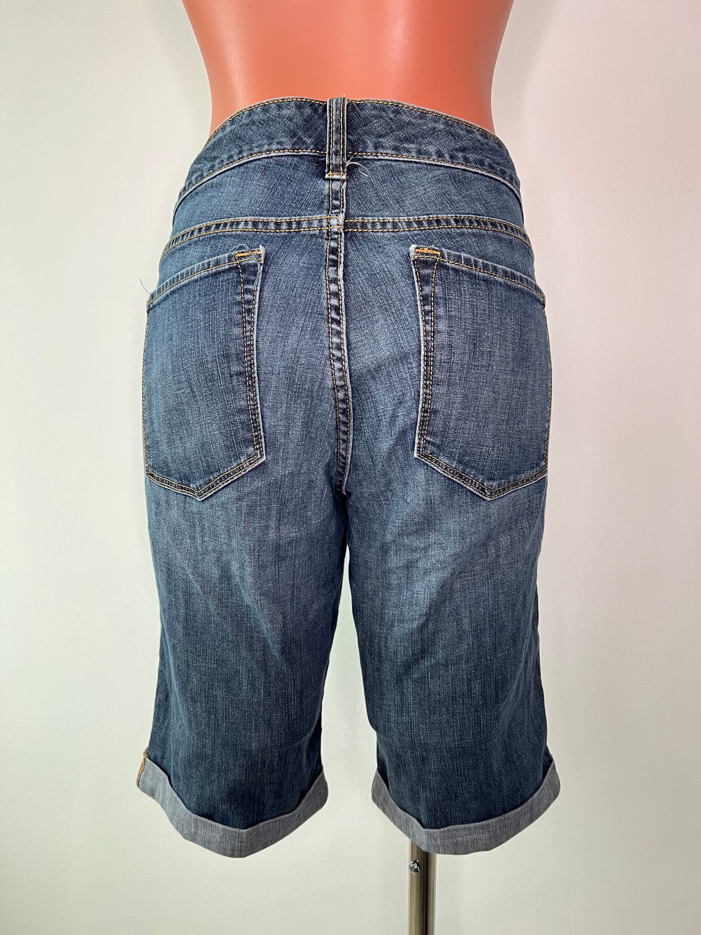 SHORT BANANA REPUBLIC