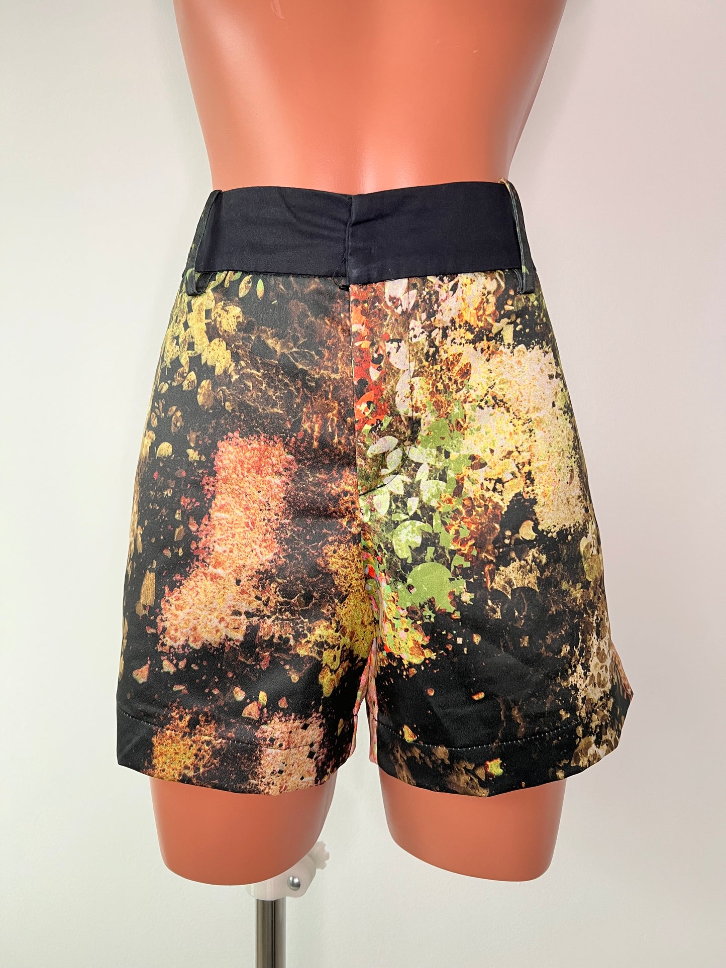 SHORT ENJOY