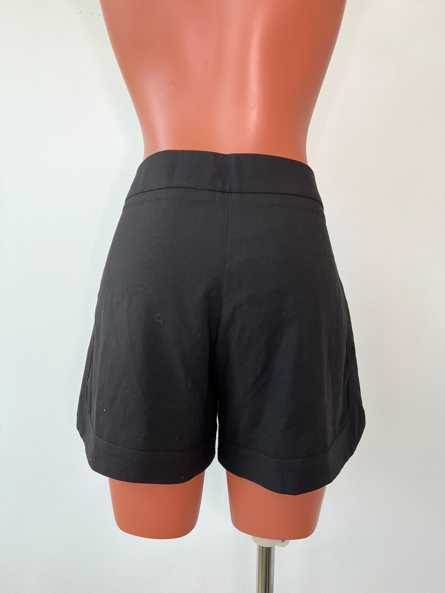 SHORT TVZ
