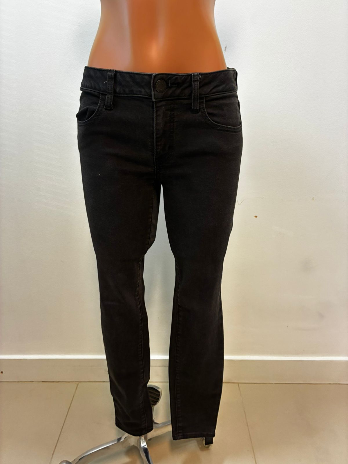 AMERICAN EAGLE
