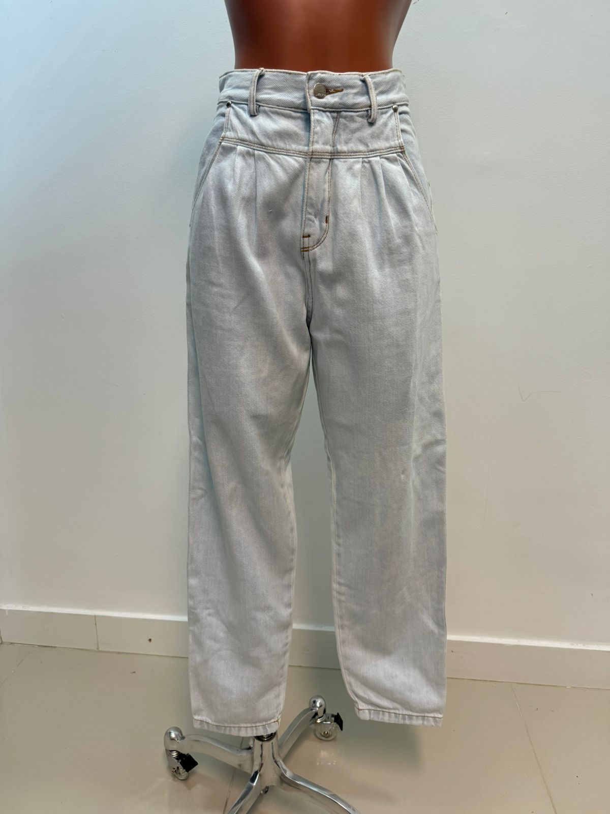 CALÇA AMARO
