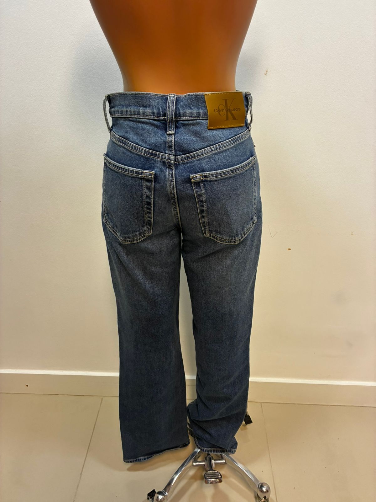 CALÇA CALVIN KLEIN