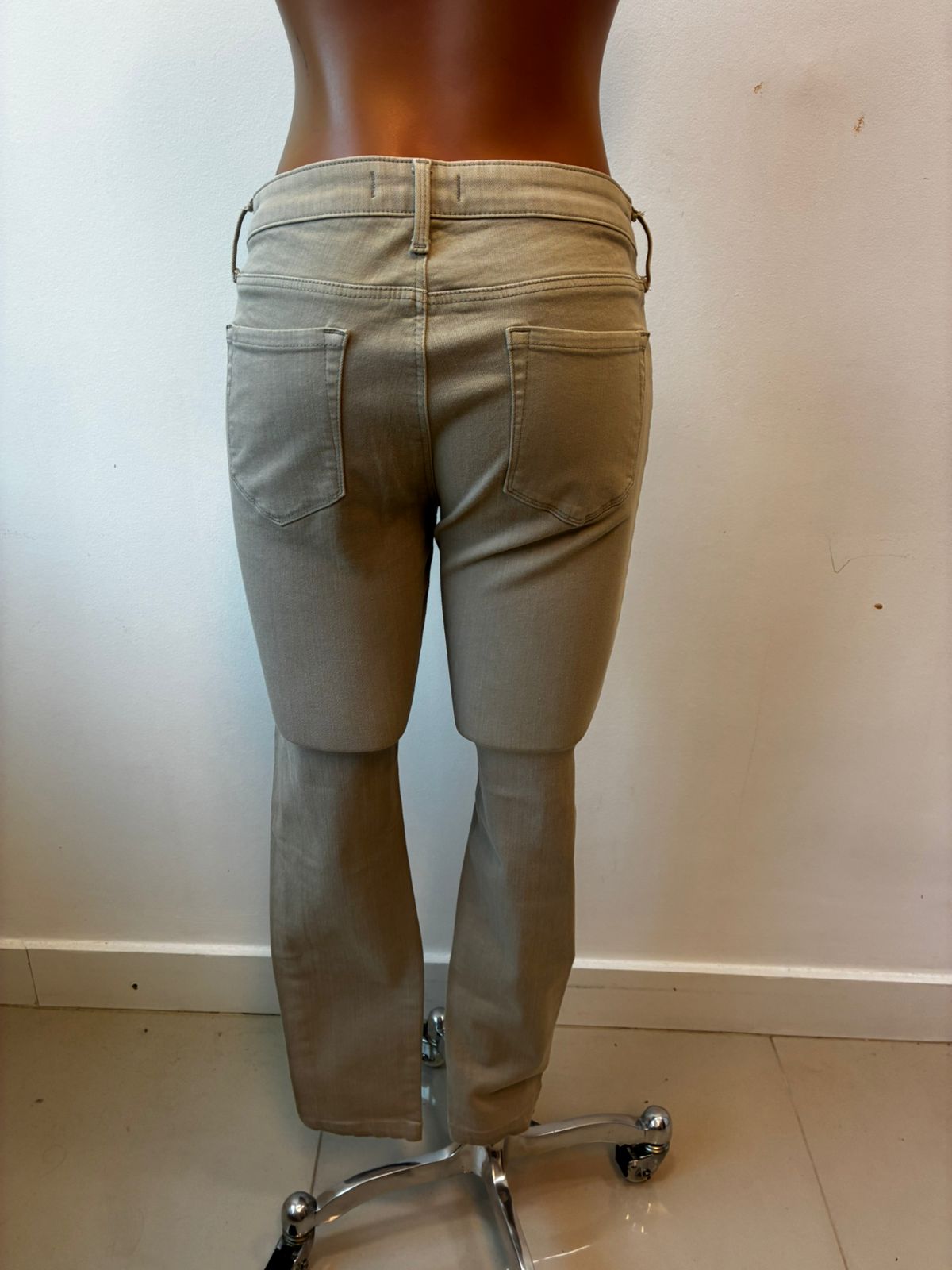 CALÇA UNIQLO