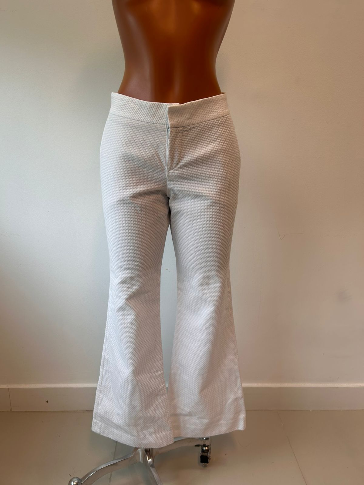 CALÇA BOBSTORE