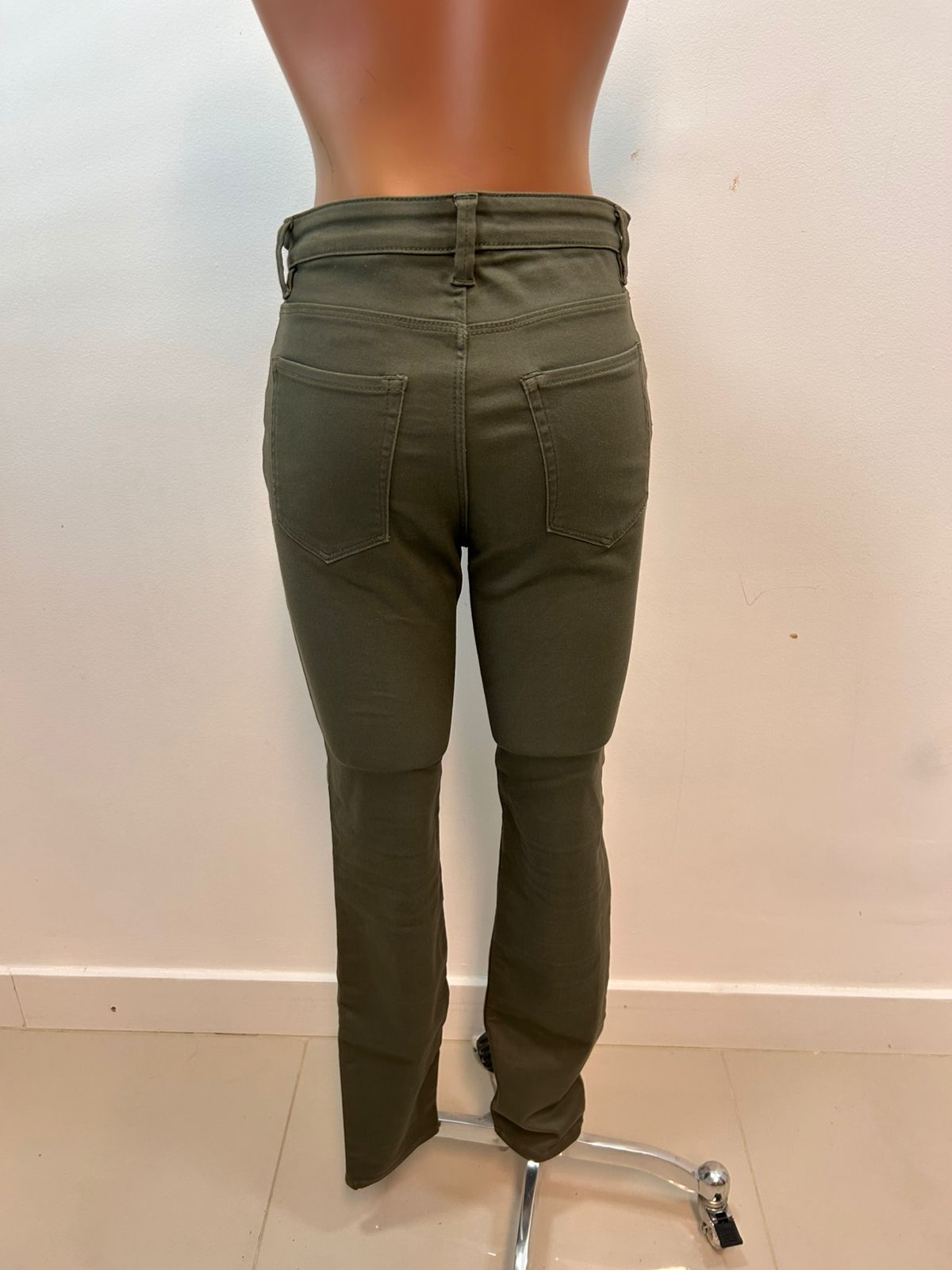 CALÇA H&M