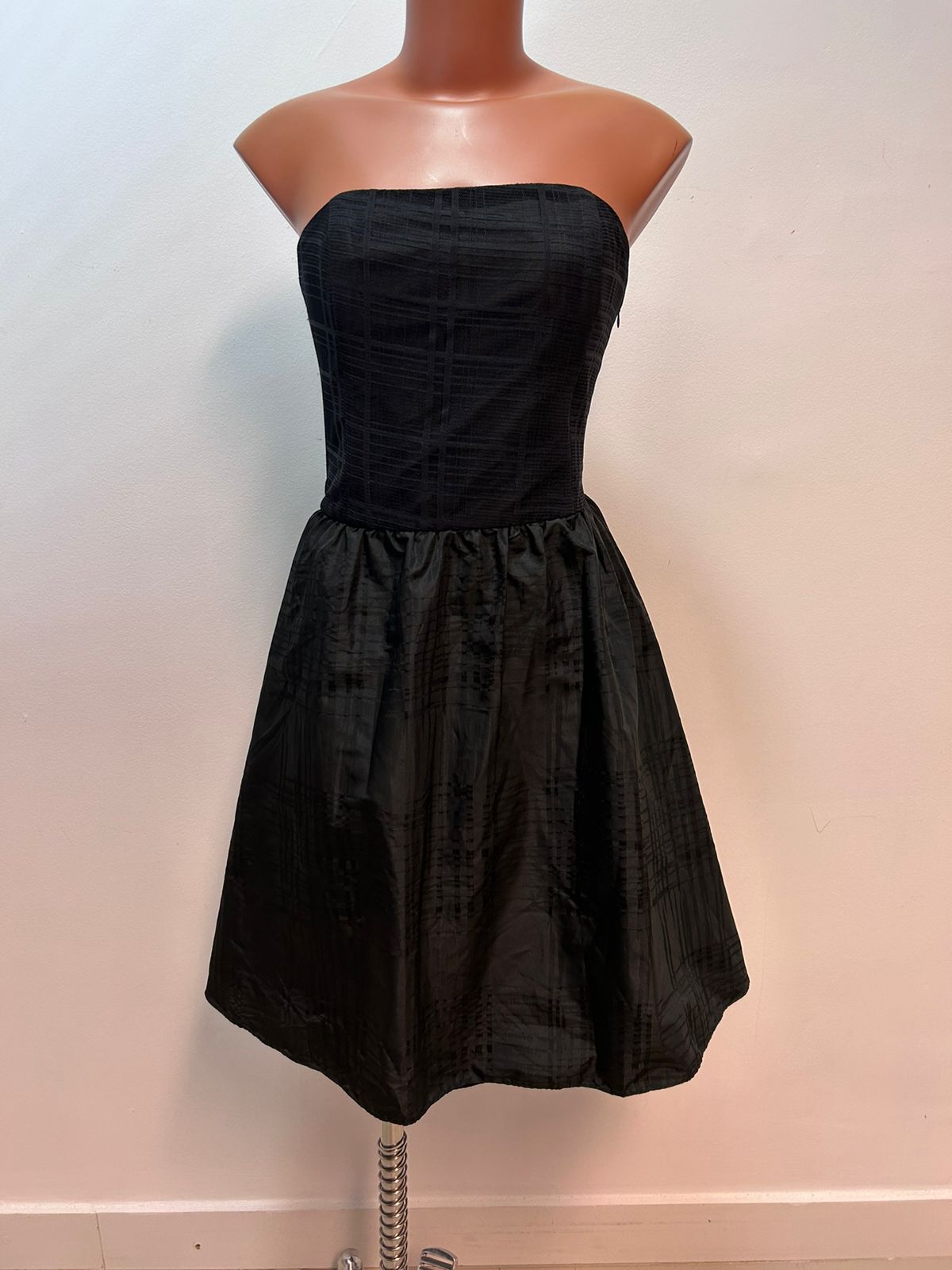 VESTIDO SACADA